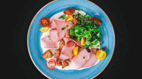 Kalbstafelspitz mit Räucherforellencreme, Kren & Röstbrot