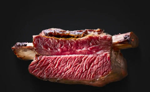 SIMMENTALER RIND: UNSER HEIMISCHER VORTEIL