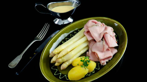 Solo-Spargel mit Sauce Hollandaise